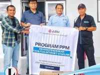 Tiga Sekolah di Desa Siuna dan Toiba dapat Fasilitas Internet-Starlink dari PT ABM